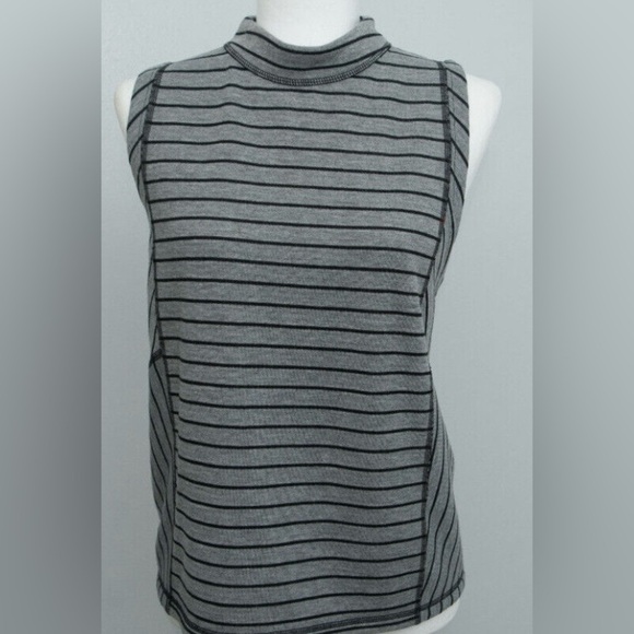 Laundry By Shelli Segal Gray Fitted Sleeveless Tank Top - Picture 1 of 9